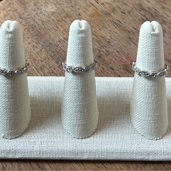 Elegant Stella &!Dot Silver Women's Stacking Rings - Picture 2 of 7